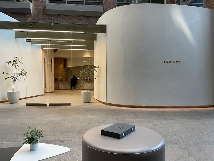 Equinox Miracle Mile Picture 1