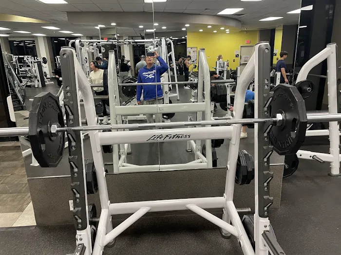 LA Fitness Picture 6