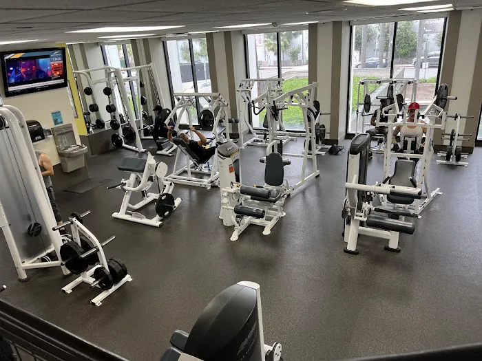 LA Fitness Picture 3