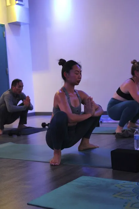 YogaSix Culver City Picture 5