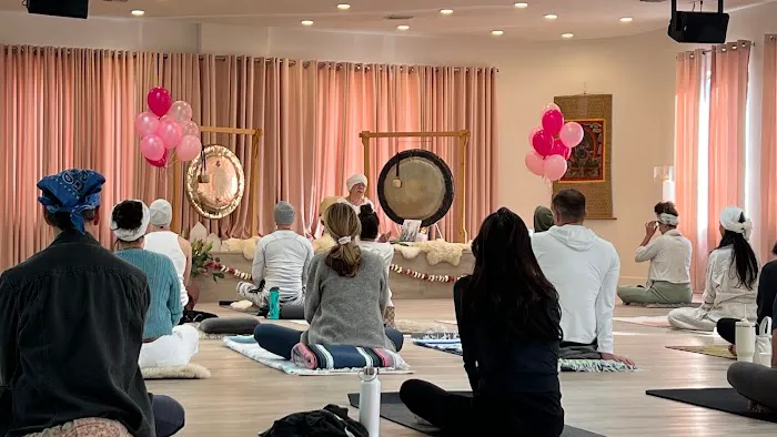 Nine Treasures Yoga Picture 10