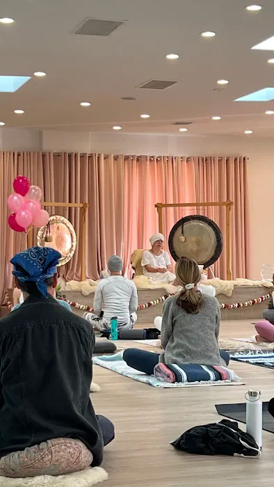 Nine Treasures Yoga Picture 5