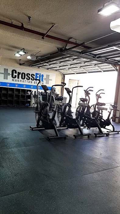 CrossFit Manhattan Beach Picture 10