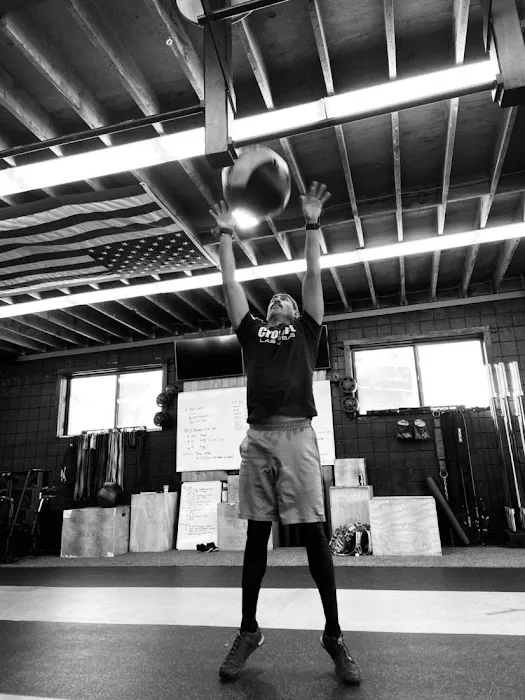 CrossFit Manhattan Beach Picture 1