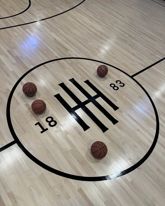 Harbor House Athletic Club Picture 2