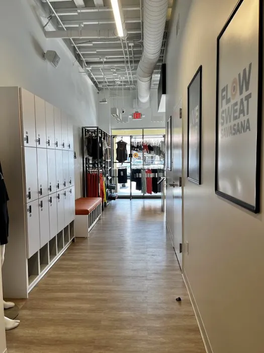 CorePower Yoga - Hermosa Beach Picture 2