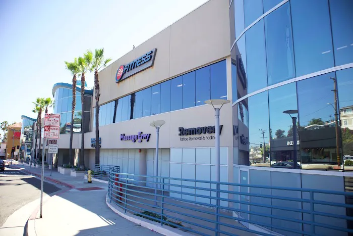 24 Hour Fitness Picture 9