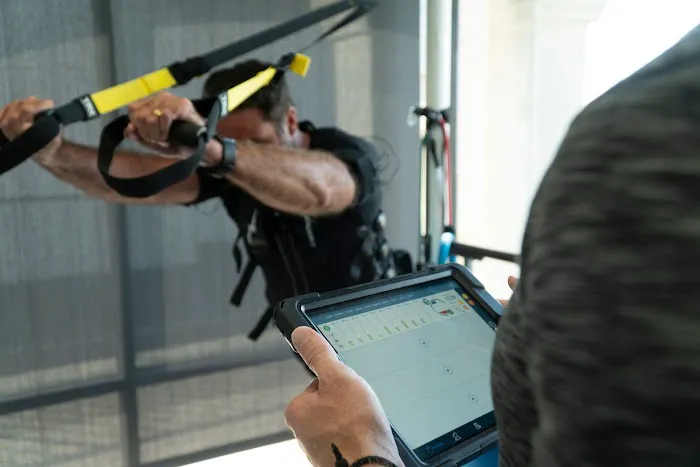 Lightning Fit Picture 10