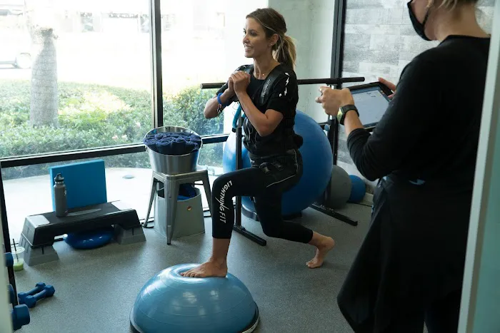 Lightning Fit Picture 8