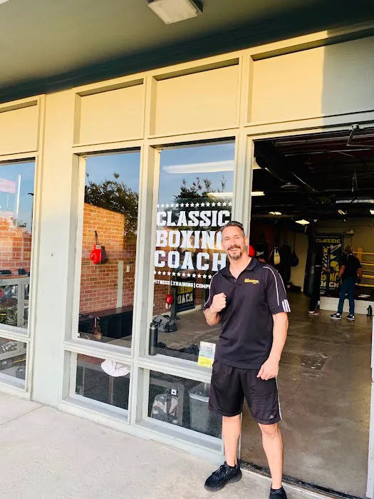 Classic Boxing Coach Picture 6