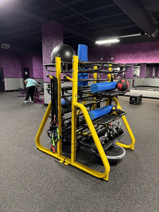 Planet Fitness Picture 8