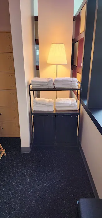 DYNASIX Fitness Studio Picture 9