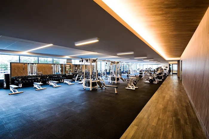 Equinox Glendale Picture 3