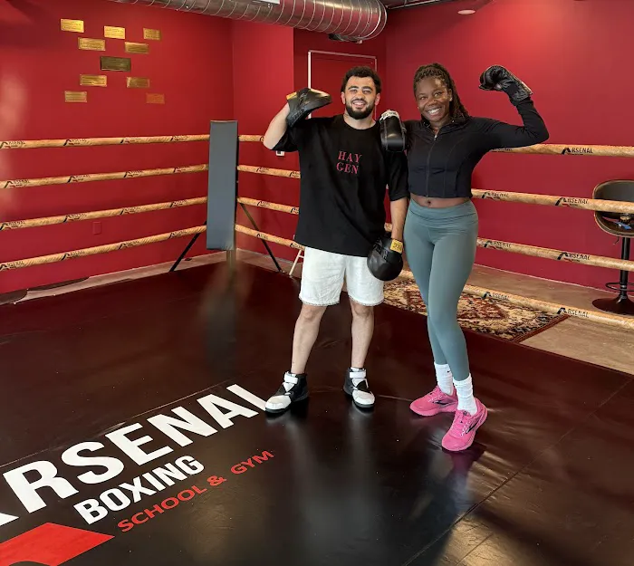 ARSENAL BOXING SCHOOL&GYM Picture 3