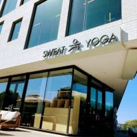 Sweat Yoga Playa Vista ico