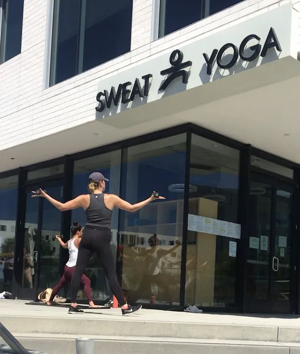 Sweat Yoga Playa Vista Picture 7
