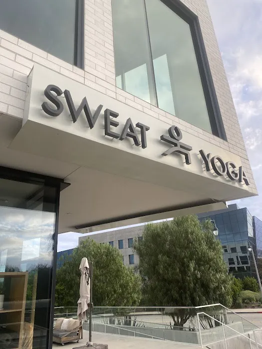 Sweat Yoga Playa Vista Picture 9