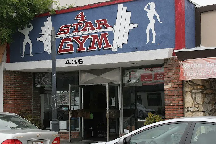 4 Star Gym / GTS Picture 1