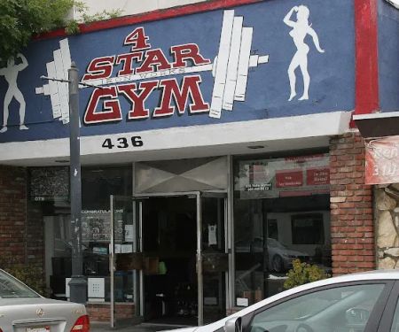 4 Star Gym / GTS