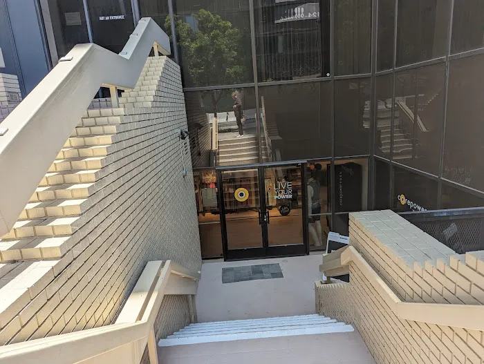 CorePower Yoga - Beverly Grove Picture 5