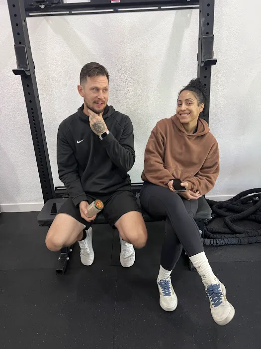 Virtuo Personal Training - Gym - Group Fitness & Nutrition Coaching Picture 3