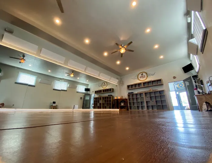 Veda Yoga - Venice Picture 4