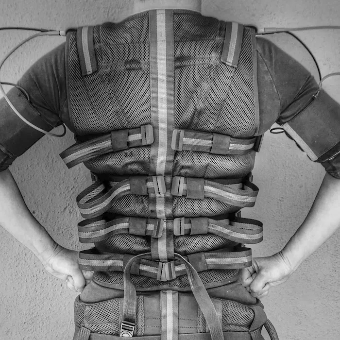 Element Fitness - Gym Beverly Hills Picture 5