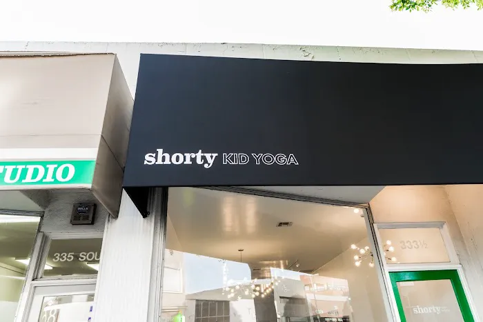 Shorty Yoga (Kid Yoga) Picture 7