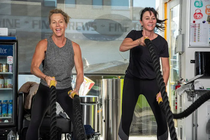 Unlimited Fitness - Hermosa Beach Picture 5