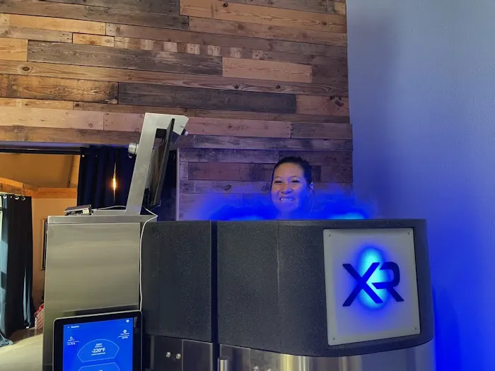 Cryo Recovery Lounge Picture 4