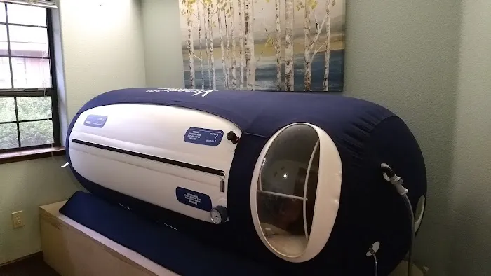 Cryo Recovery Lounge Picture 9