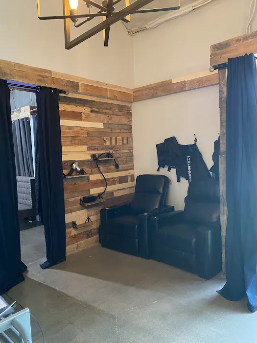 Cryo Recovery Lounge Picture 5