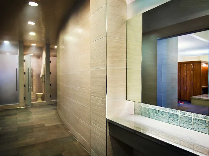 Equinox Newport Beach Picture 8