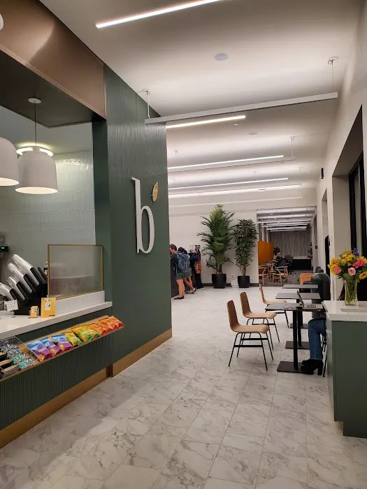 Club Studio Picture 8