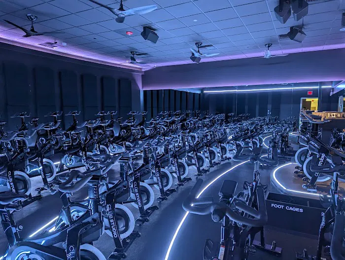 Club Studio Picture 3