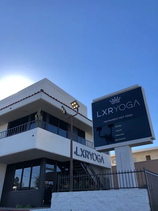 Lxryoga Picture 1