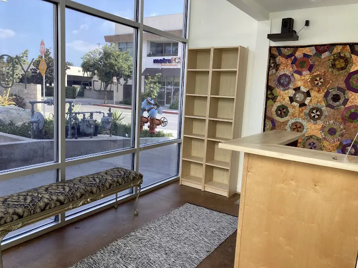 Crescent Yoga Picture 3