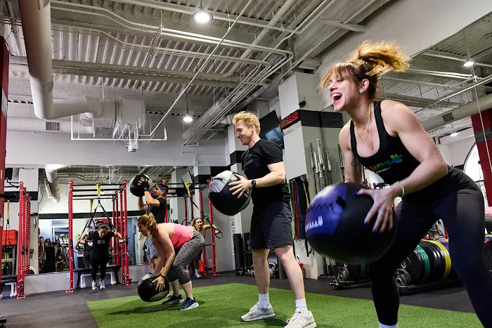 Bars & Burn Fitness Picture 5