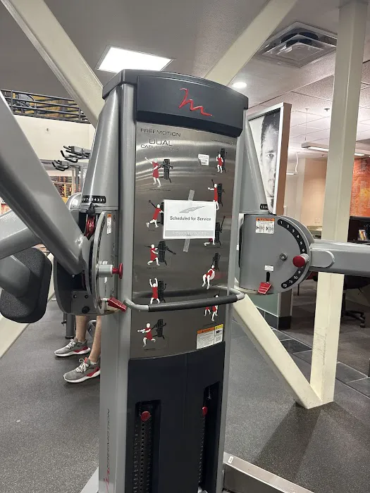 LA Fitness Picture 3