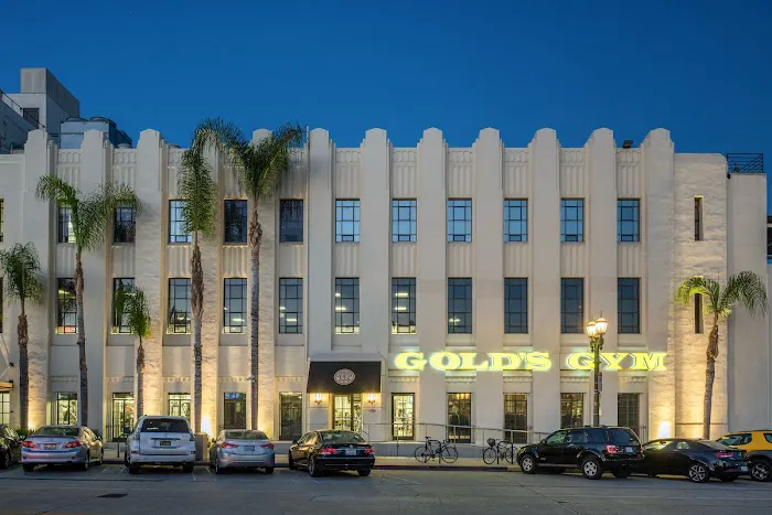 Gold's Gym Hollywood Picture 4