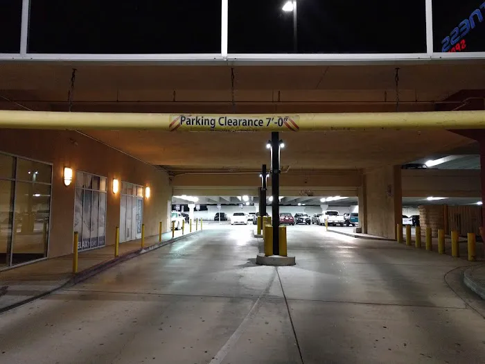 24 Hour Fitness Picture 7