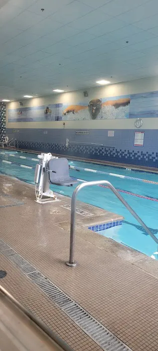 24 Hour Fitness Picture 5