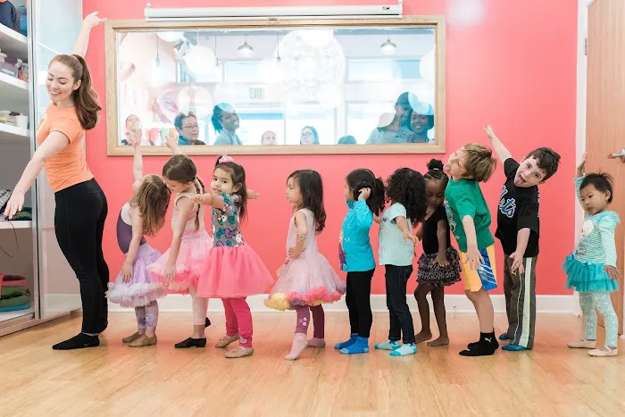 Zooga Yoga - Fun For Kids | Culver City Picture 7