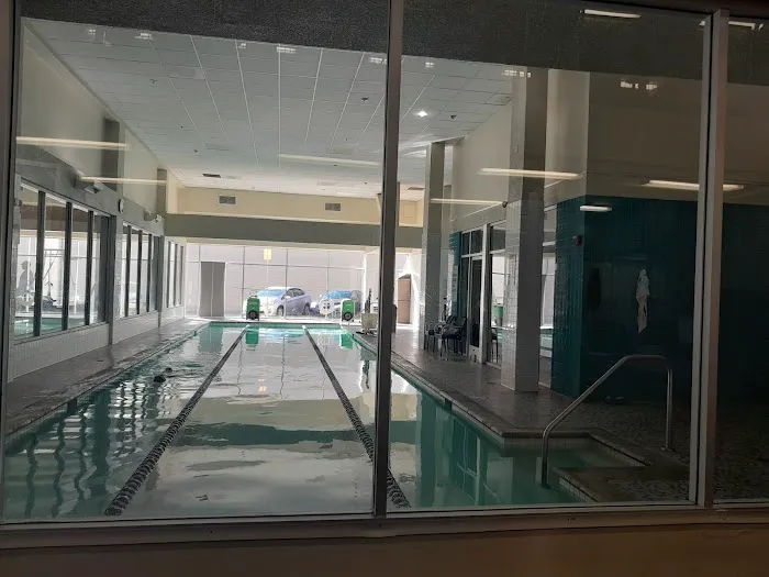 LA Fitness Picture 9