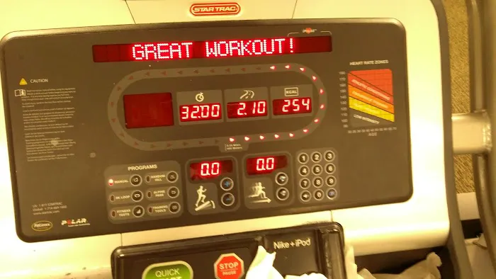 LA Fitness Picture 1