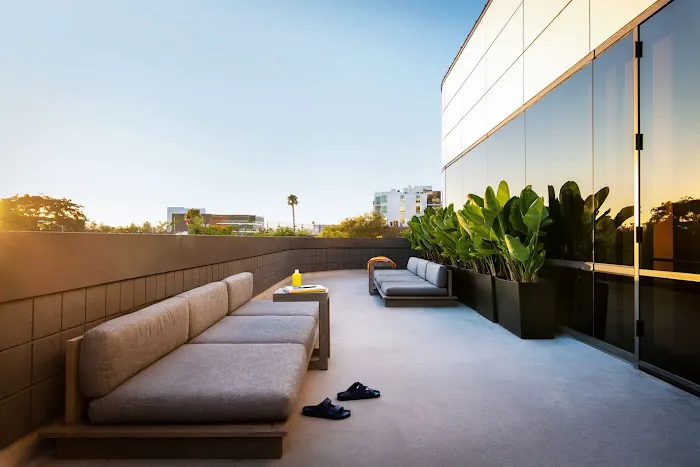 Equinox Culver City Picture 9