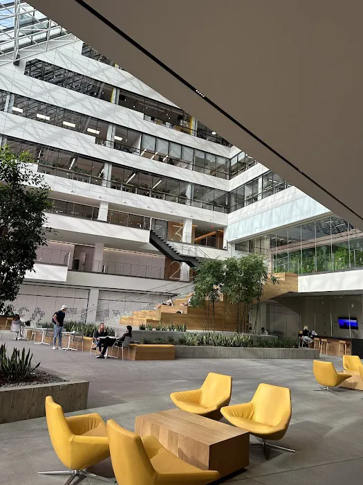 Equinox Culver City Picture 5