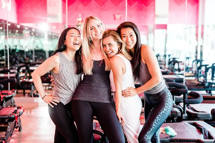 The Studio (MDR) Culver Picture 4