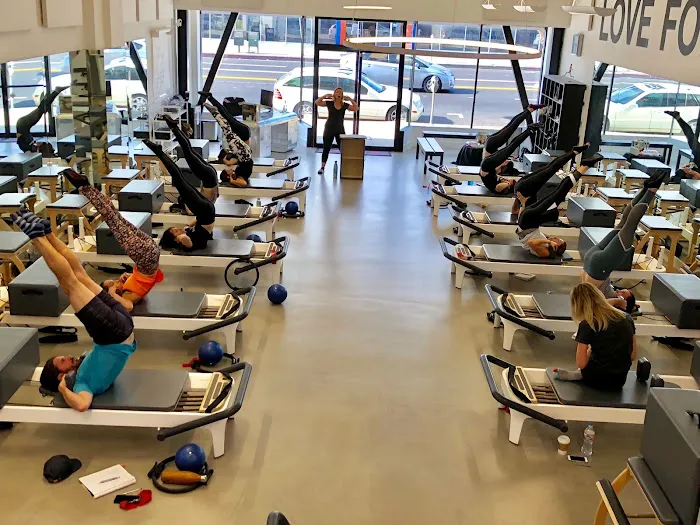 Love for Pilates - West Hollywood Picture 10