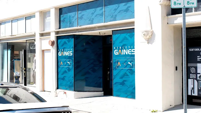 Athletic Gaines Picture 3